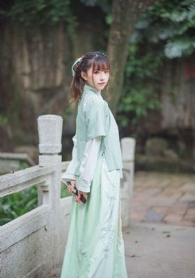 黑犬-免费迅雷电影在线